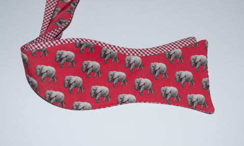 Elephant Bow Tie - red