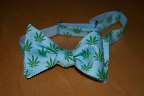 Marijuana Leaf Bow Tie