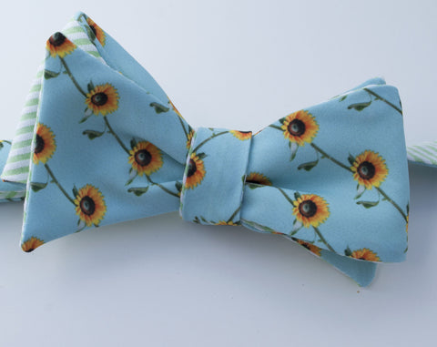 Sunflower Print Bow Tie